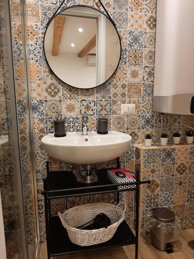 Апартаменты Al Sottano 19 Бари Экстерьер фото